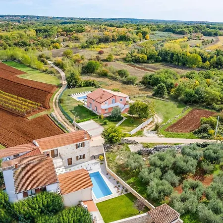 Rural Stone Lux * Vošteni
